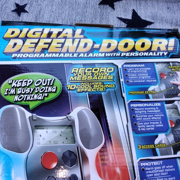 SmartLab Toys Room Defender Programmable Room Security System Learning Toy - Picture 4 of 7